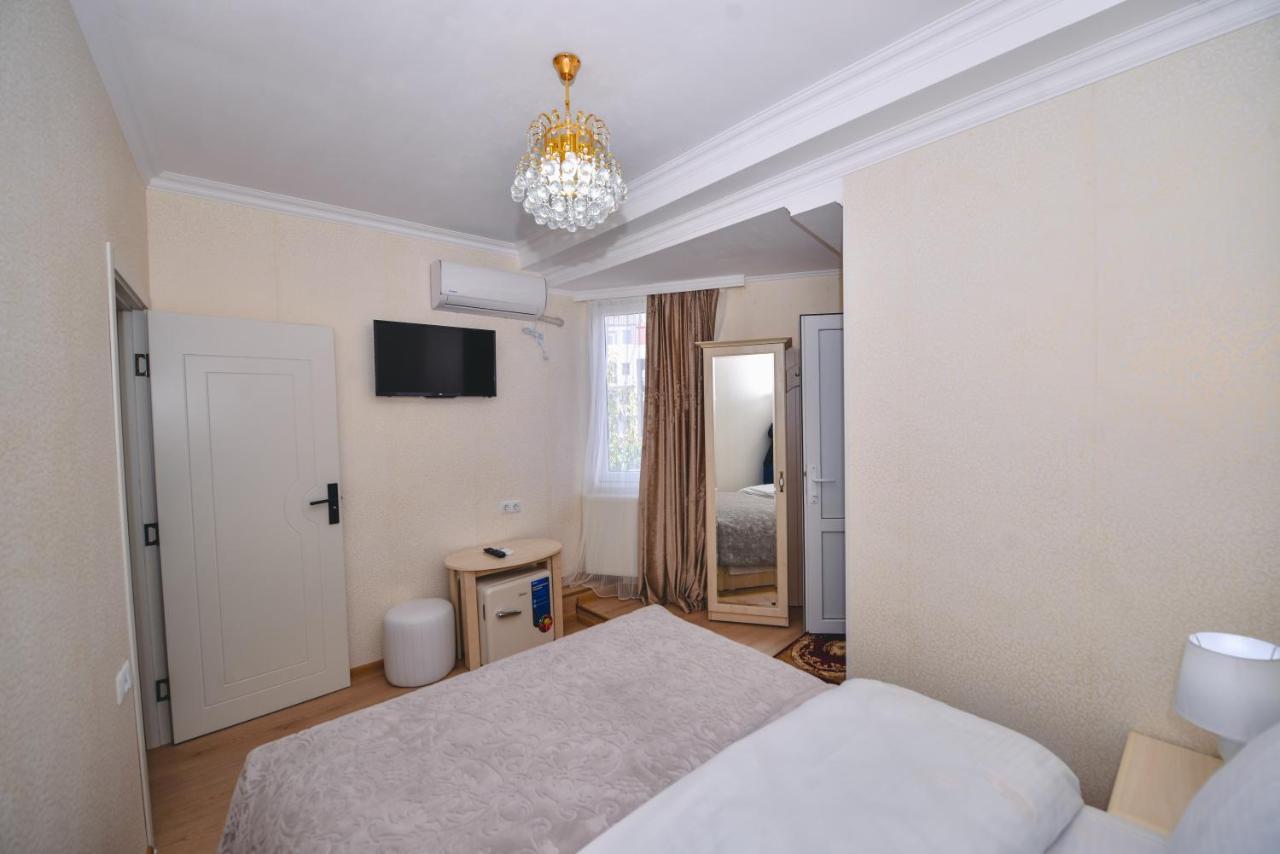 Hotel Vladi Κουτάισι Εξωτερικό φωτογραφία